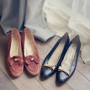 Vintage Salvatore Ferragamo Bow Pumps (bundle)